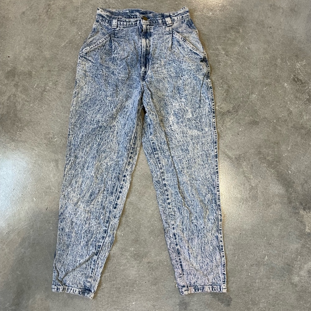 Vintage acid washed jeans size 12